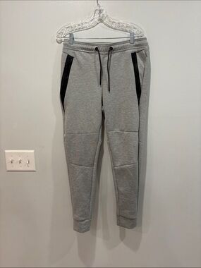 Men's Light Gray Jogger Sweatpants with Black Zip Trim